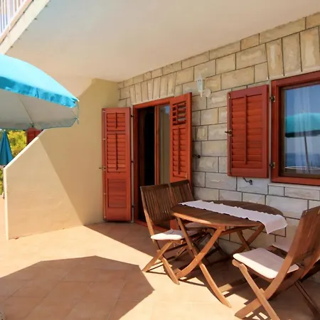 Apartment By The Sea Sveta Nedilja, Hvar - 110 *